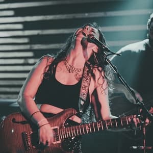 Her Mountain Majesty @ Tractor Tavern