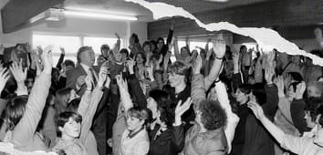 STAND & DELIVER: THE LEE JEANS SIT-IN